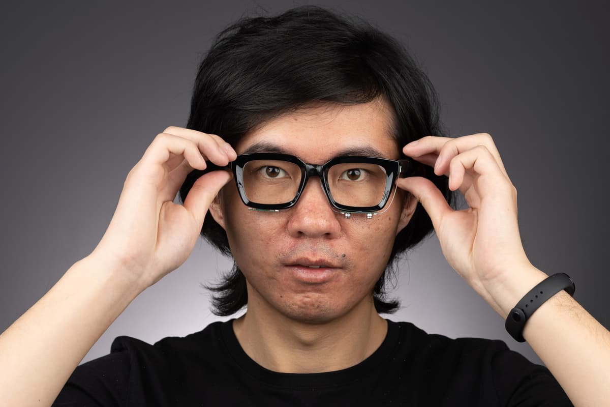科学家研发人工智能声呐眼镜:可识别唇语,准确率达 95%