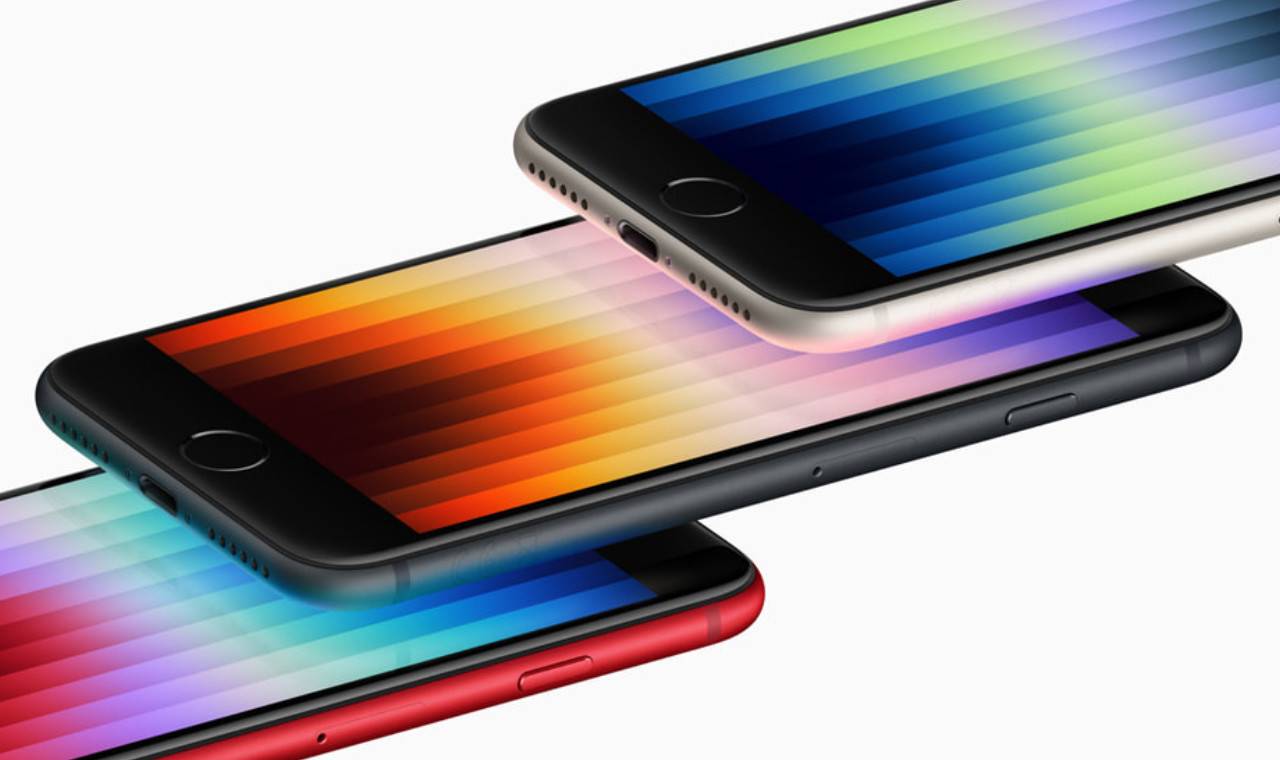 Apple 推出第三代 iPhone SE,配备 A15 CPU 和八年前的设计