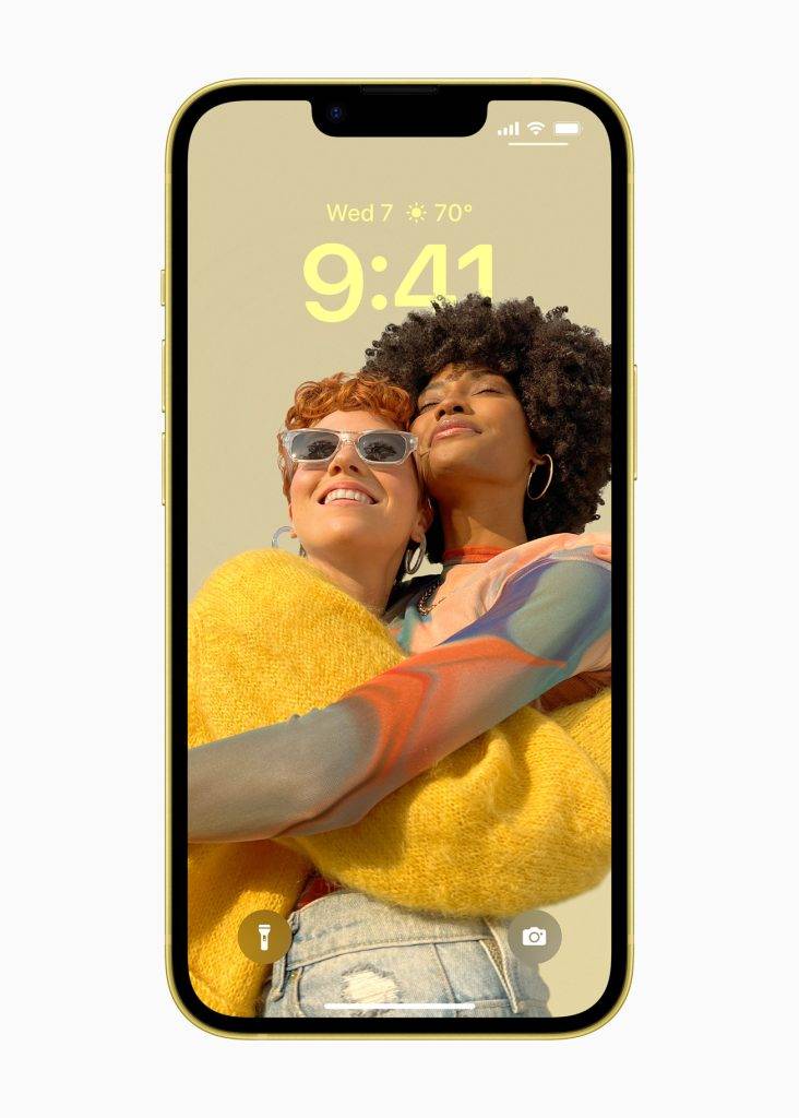 Apple-iPhone-14-iPhone-14-Plus-yellow-iOS-16-Lock-Screen-230307_inline.jpg.large_2x