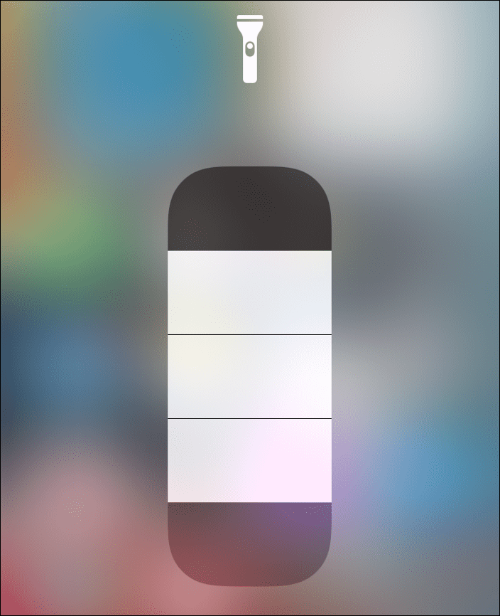 如何在 iPhone 上打开或关闭手电筒