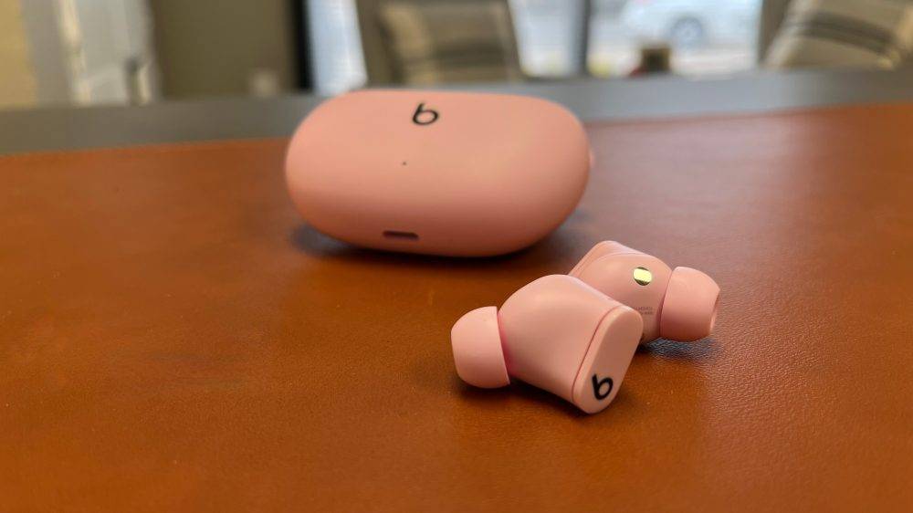 Studio Buds 迄今为止“最畅销”的 Beats 产品,现已推出三种新颜色