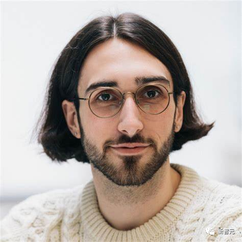 LLM之战，谷歌输了！越来越多顶尖研究员跳槽OpenAI