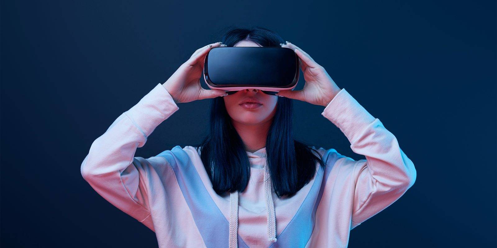 随着 AR/VR 产品开发的继续,Apple 在其产品组合中增加了一对混合现实耳机专利