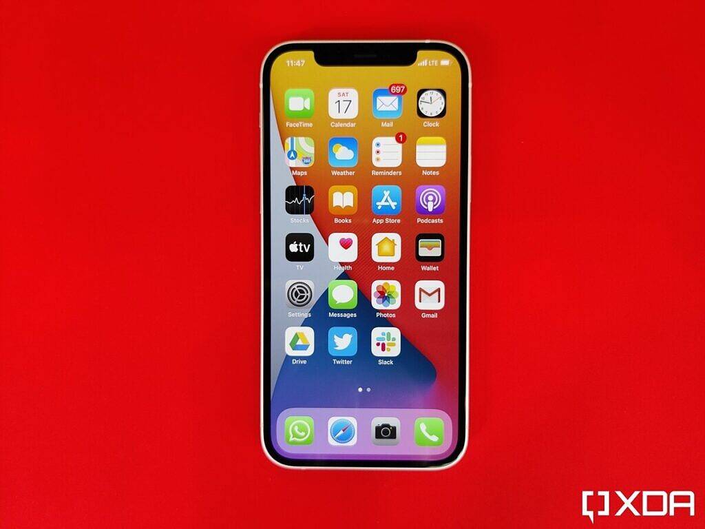 Apple-iPhone-12-review-xda-2-ink-1024x768-2