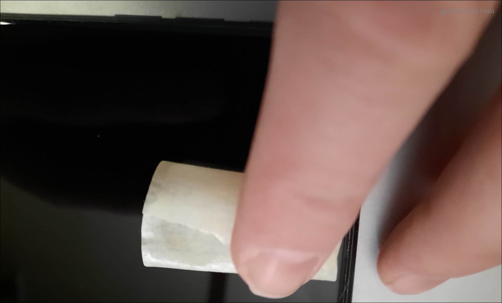 Masking-or-Painters-Tape-Clean-iPhone-Speakers