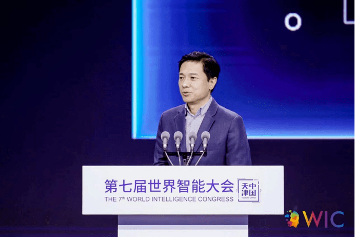 生成式AI热潮：一场“添饭碗”的科技革命