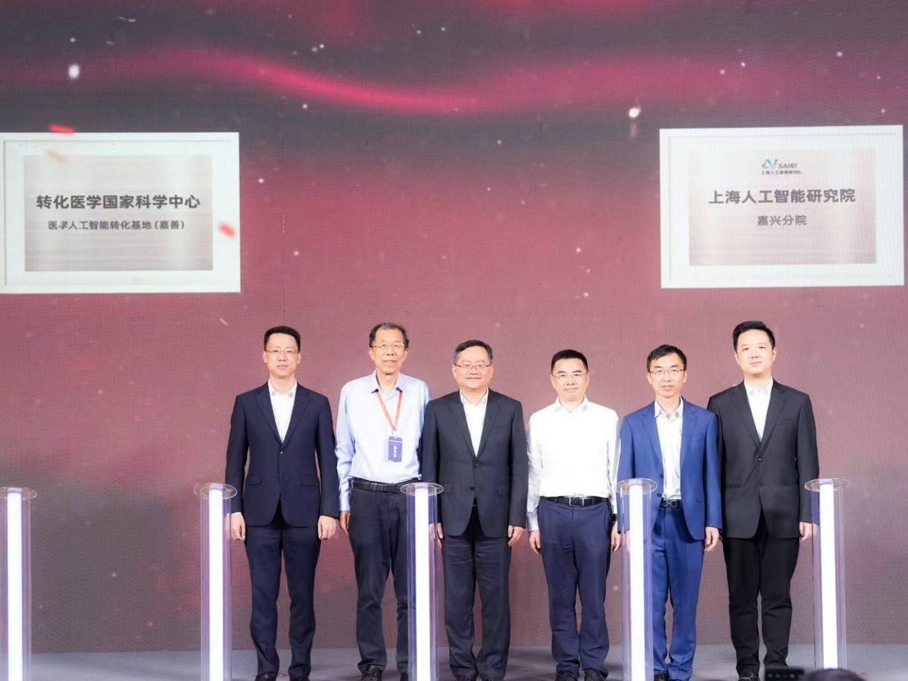 AI优势全面融入精准医学领域前沿，首个DNA存储领域预训练大模型“ChatDNA”发布