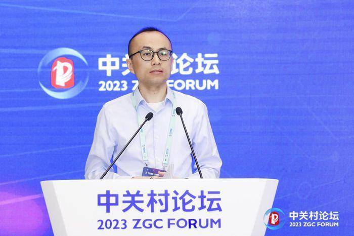 距离人工智能走进千家万户，还有多远？
