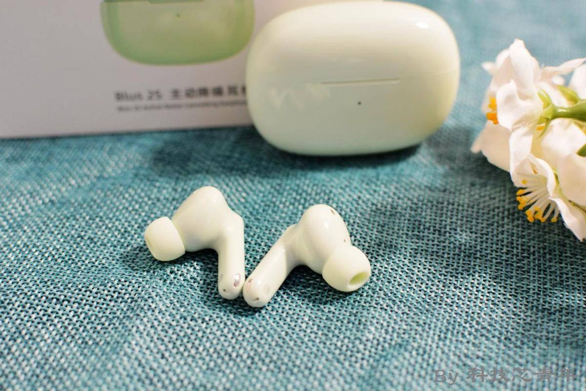 AI让聆听更惬意，lifeme魅蓝Blus2S主动降噪耳机评测