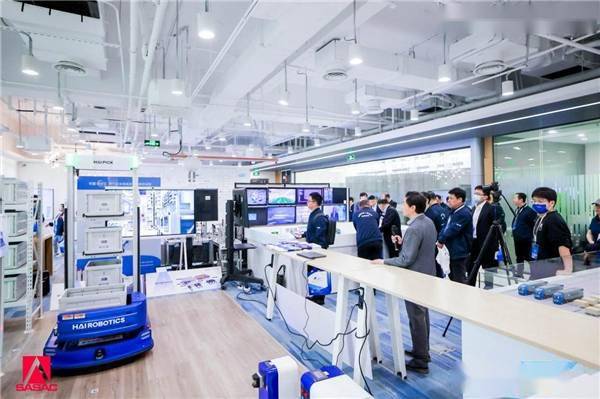 海柔创新携手SAP，以机器人技术助力全球客户升级数智化竞争力