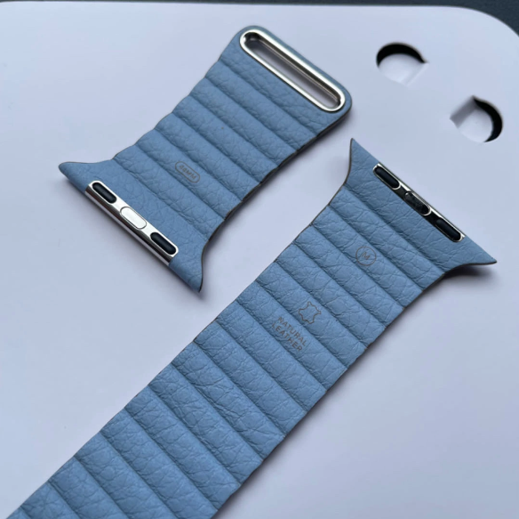 著名苹果产品收藏家曝光被砍Apple Watch表带,粉蓝配色成亮点