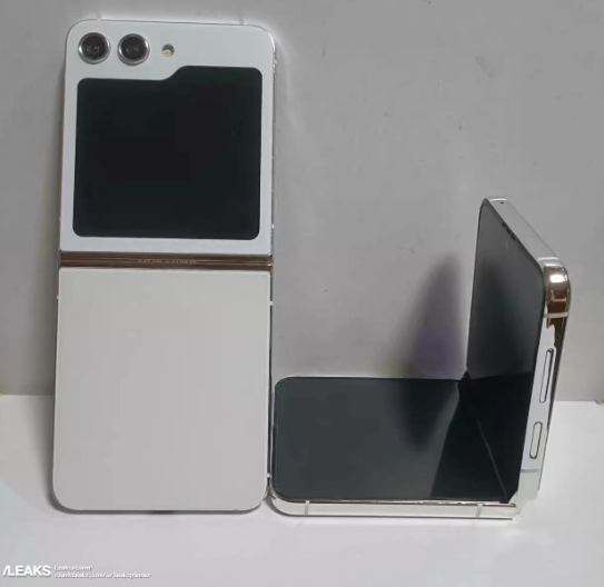 三星Galaxy Z Flip5曝光:机模照片揭示外观与配置