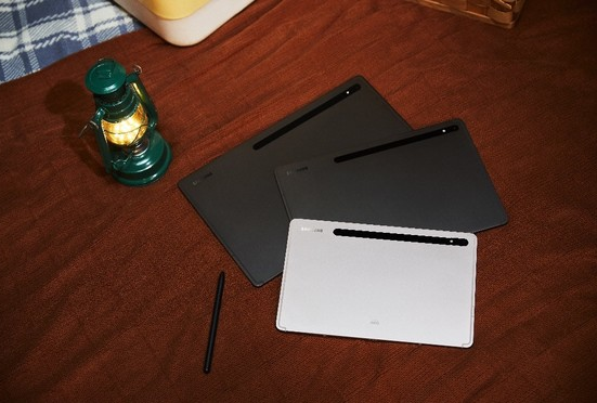 移动办公的完美伴侣：三星Galaxy Tab S8系列平板电脑满足爸爸们的需求