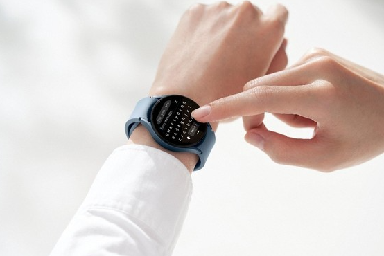 三星Galaxy Watch5系列智能手表：夏季运动的健康助手