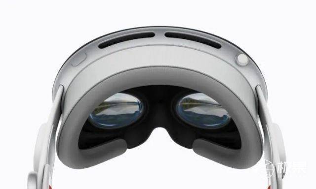 绝杀，iPhone又曝新功能？！戴在眼睛上秒变VR头显…