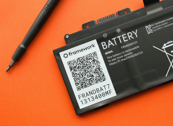 革新升级!Framework Laptop 16电池和扬声器技术曝光