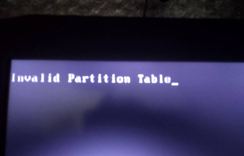 笔记本电脑重装系统后出现invalidtable怎么开机win7方法