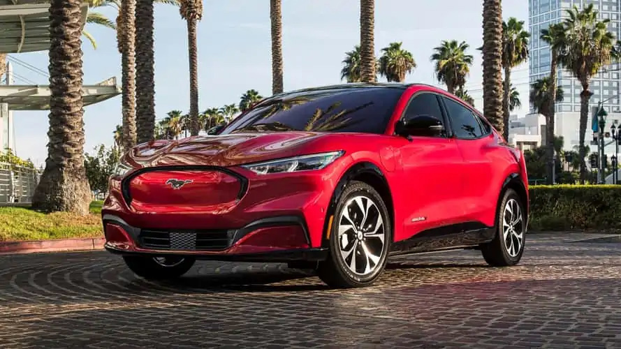 低温下特斯拉 Model Y 及其他车型续航严重下降,消费者报告测试结果显示