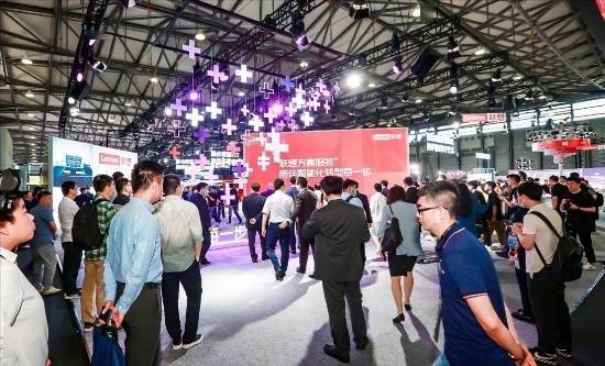 捷象灵越携托盘机器人参展2023MWC,“机器人+”助推万物智联新纪元