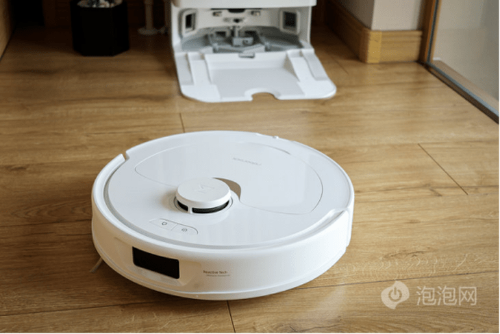 从小众单品到家庭必备，石头自动清洁扫拖机器人令你无法舍弃