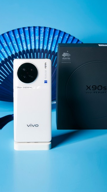 vivo X90s即将问世 配备联发科天玑9200+旗舰处理器!