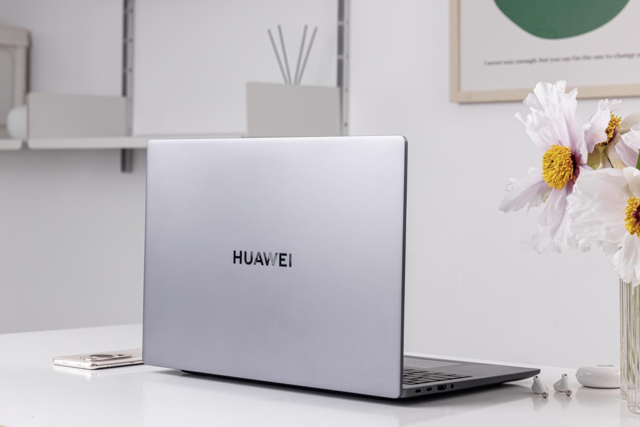 开学季首选华为智慧 PC,华为学习全家桶帮你提高学习效率