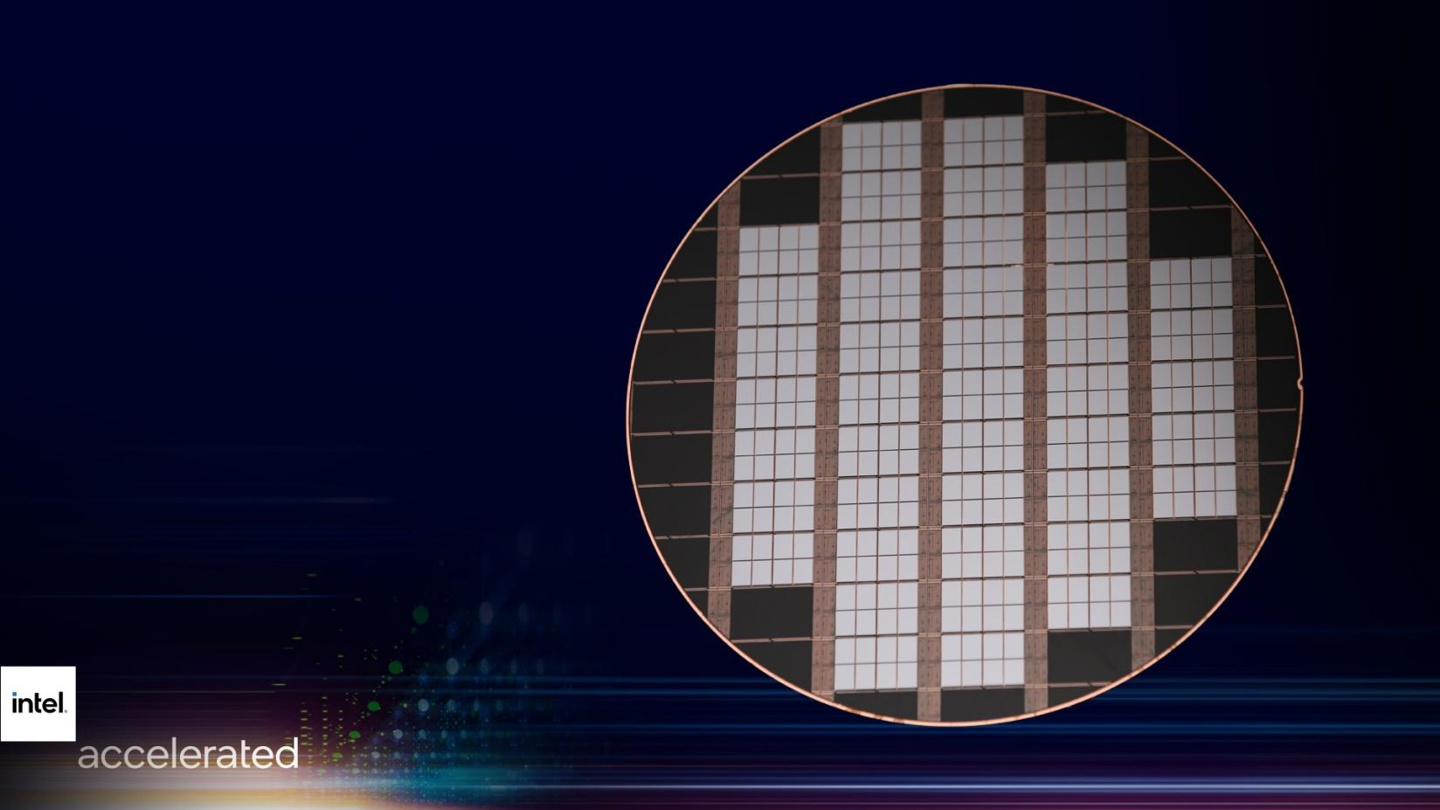 英特尔副总裁:Intel 4 工艺良率高于预期,比起 Intel 7 更注重“能效”
