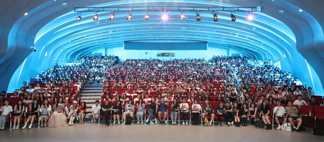 京东启动 2024 届校招:为在校学生提供超 1.5 万个岗位,行业最大规模