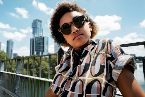 揭秘Ray-Ban Stories 2.0:全新录制、播放和互动体验曝光