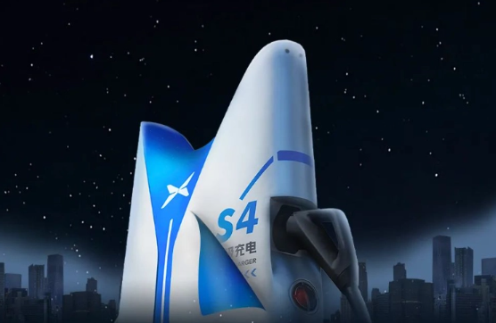 小鹏汽车CEO何小鹏称赞新政策:纯电汽车迈向替代燃油车关键三步