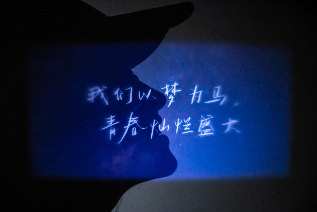 高颜值的千玺“夏日陪伴”!华为 nova 11 Pro 易烊千玺夏日陪伴礼盒来了