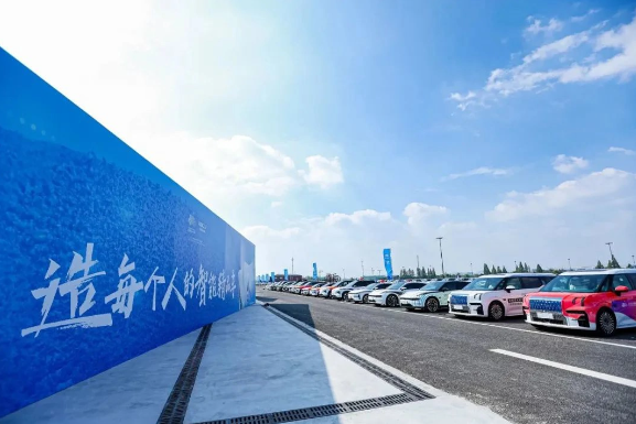 吉利控股集团为第19届亚运会提供逾2000辆指定用车,助力出行保障