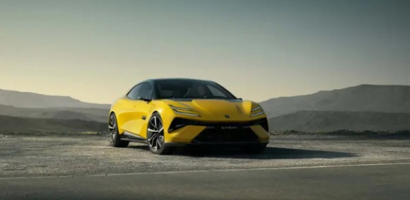 路特斯EMEYA Hyper GT:纯电动超级跑车的华丽登场
