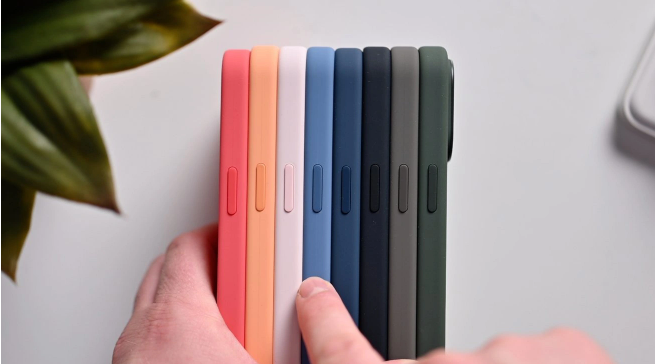 时尚与保护完美结合:iPhone 15系列硅胶保护套闪耀登场