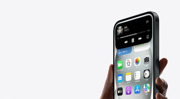iPhone 15系列预约掀起狂潮:消费者的热情让库克笑逐颜开!