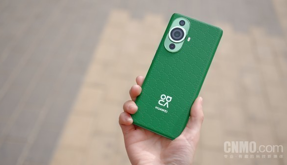 华为Nova 12系列:继承Mate 60功能,搭载强劲麒麟830处理器
