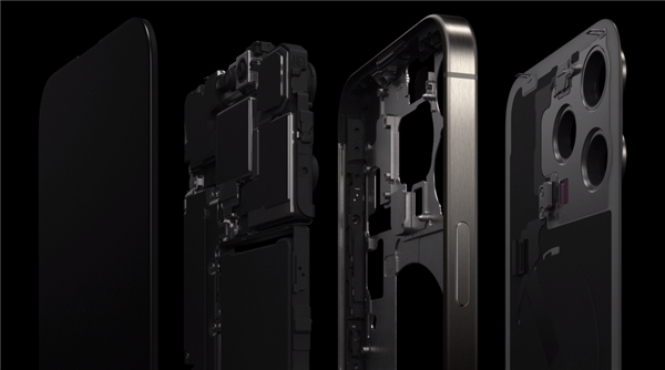 iPhone 15 Pro系列：轻巧设计引领手机界风潮，抢先亮相