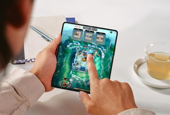 折叠屏手机革命再进化：Galaxy Z Fold5引领未来