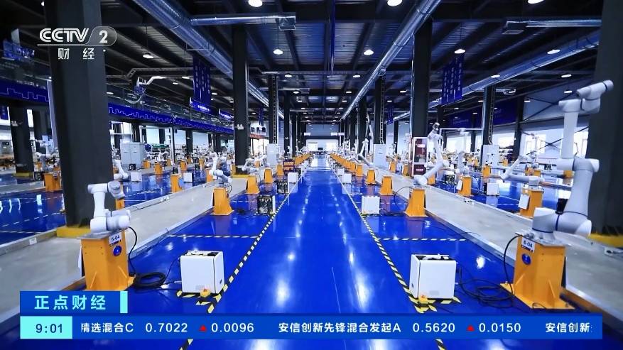 加速布局！国内企业密集推出新一代人工智能大模型