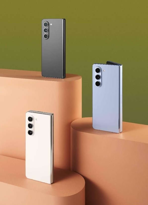 深秋时尚新宠：三星Galaxy Z Fold5的登场