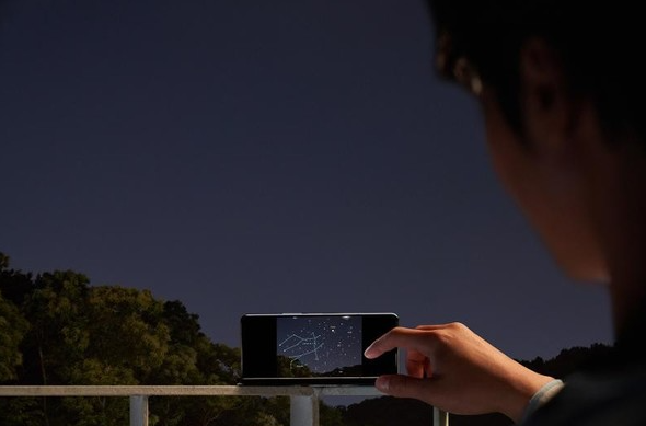 深秋时尚新宠：三星Galaxy Z Fold5的登场