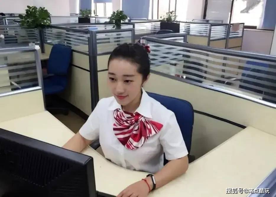 打电信客服电话找不到真人，AI人工智能真的让生活便利起来了吗？