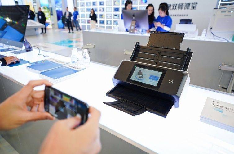 飞象星球旗下产品上线AI功能,互动量提升25%