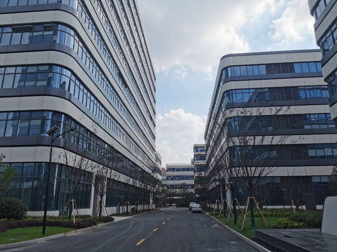 竣工验收完成！联东U谷·宝山机器人创新港建设都市型产业综合体