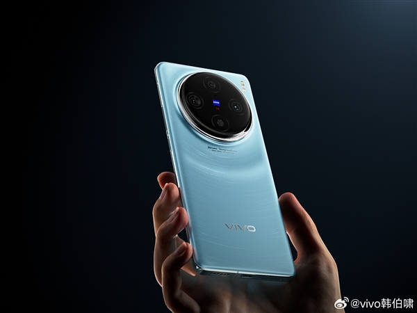 vivo X100外观公布:背部大改革,首次大圆形影像模组亮相