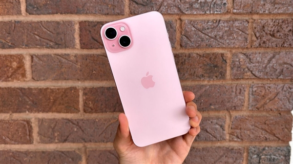京东方开启 iPhone 15 灵动岛屏时代,首次向苹果供应屏幕