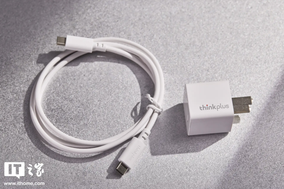 凭什么破圈总是联想口红电源?thinkplus 口红电源 GaN 30W 就是答案