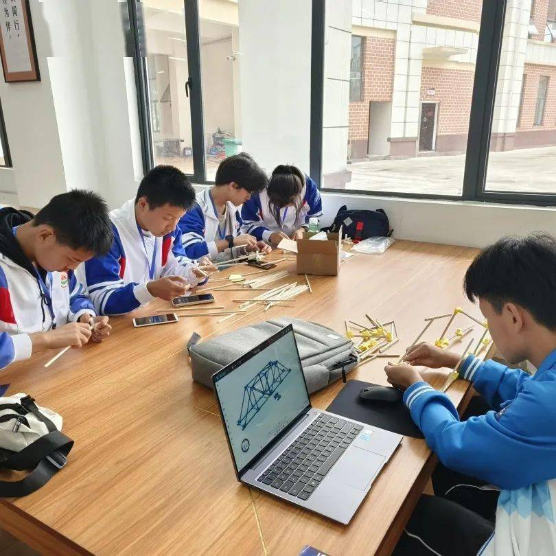 安顺市将于2023年举办青少年机器人竞赛