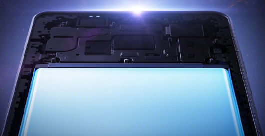 Redmi K70E智慧充电引擎助力续航,电池寿命再创巅峰