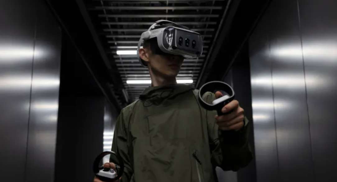 Varjo推出最新XR-4 VR/MR头戴式显示器,两个2000万像素摄像头实现实时逼真MR透视